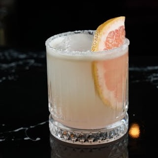 BonVie's hit list of 5 Fabulous Cinco de Mayo Cocktails | The Jalapeno Paloma